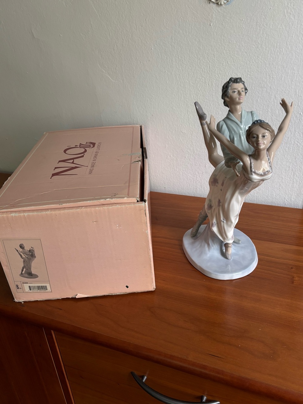NAO by LLADRO porcelain figurine Dancing on a Cloud